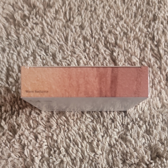 IT Cosmetics Ombre Radiance Bronzer - Silver - Picture 2 of 2